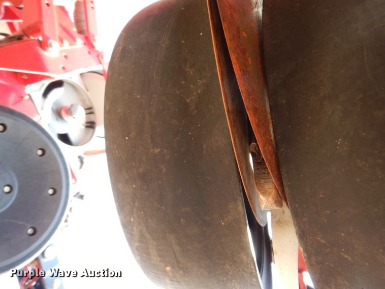 image for item DL5945 2013 White Challenger 8800  no-till planter