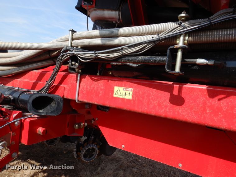 image for item DL5945 2013 White Challenger 8800  no-till planter