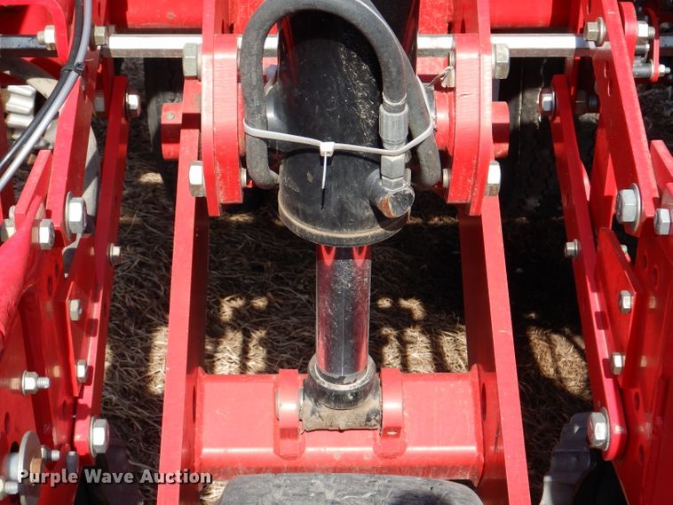 image for item DL5945 2013 White Challenger 8800  no-till planter