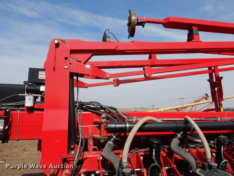 image for item DL5945 2013 White Challenger 8800  no-till planter