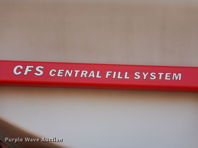 image for item DL5945 2013 White Challenger 8800  no-till planter