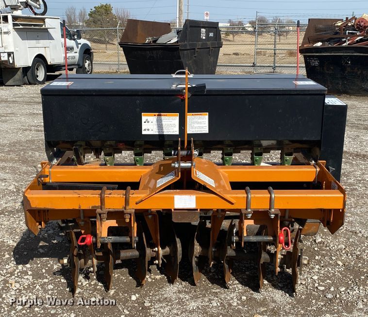 image for item DL6976 Woods FPS60  grain drill