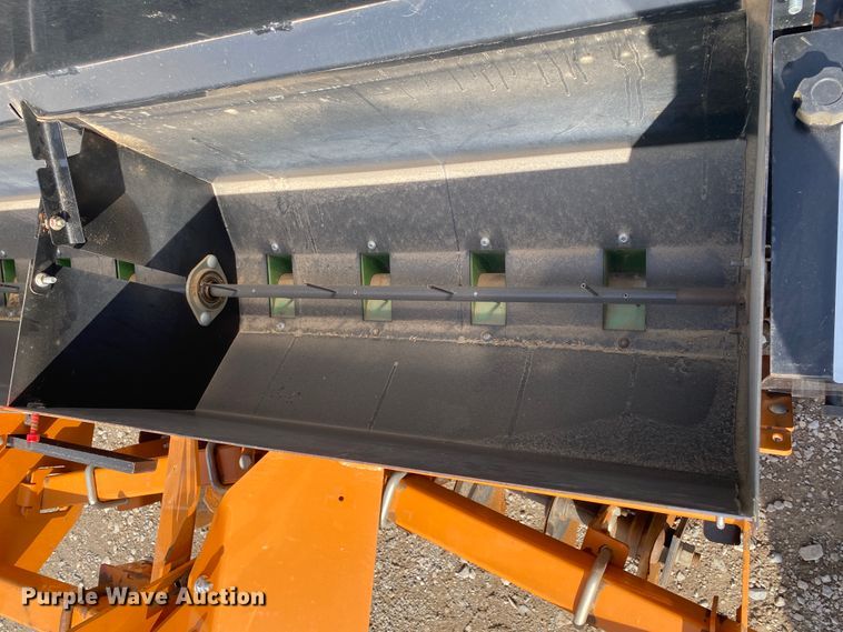 image for item DL6976 Woods FPS60  grain drill