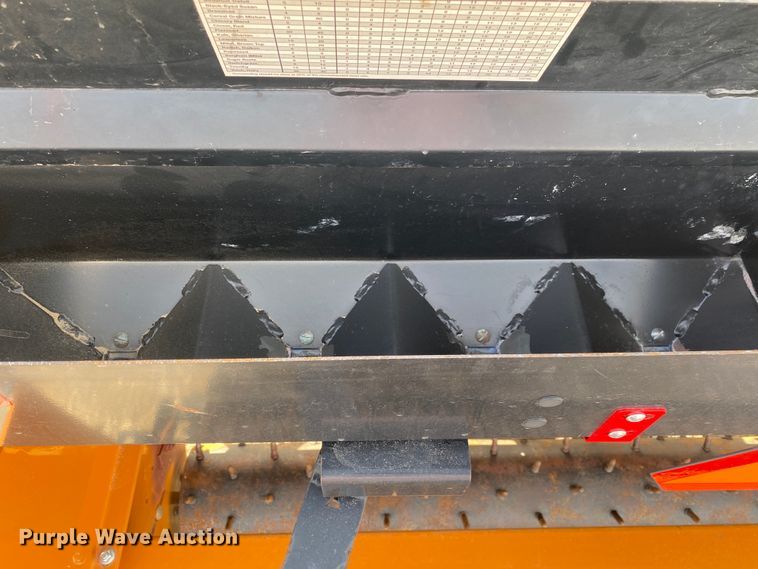 image for item DL6976 Woods FPS60  grain drill