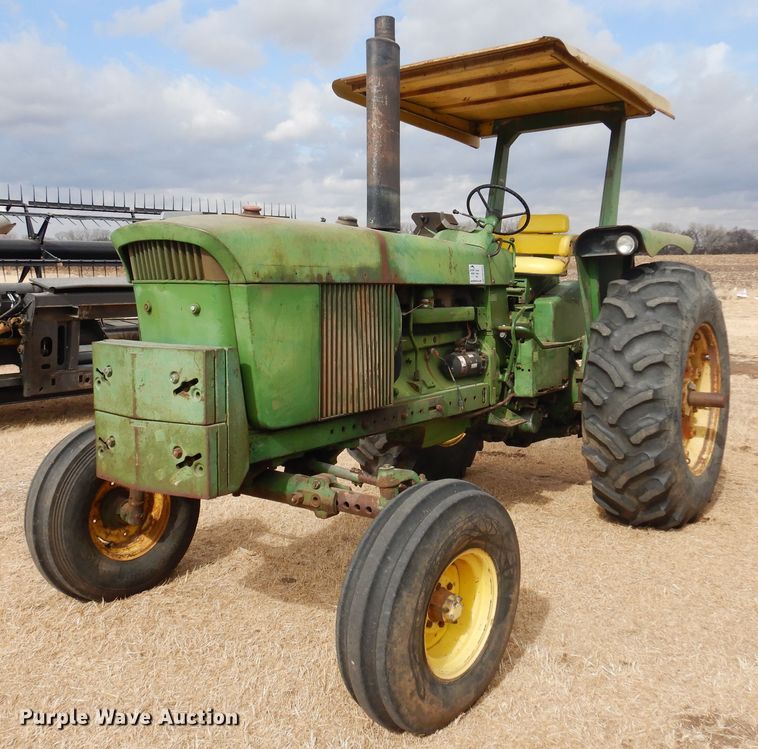 image for item DM1034 1972 John Deere 4320  tractor
