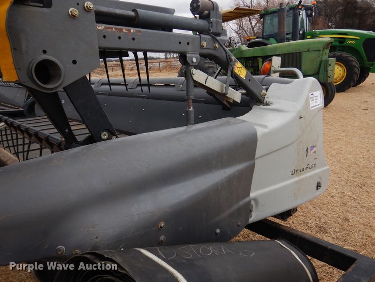 image for item DM1036 Gleaner Dynaflex 9250  flex draper head