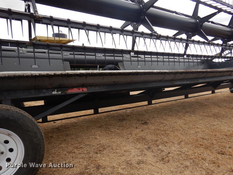 image for item DM1036 Gleaner Dynaflex 9250  flex draper head