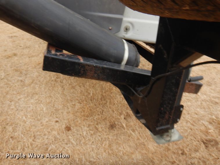 image for item DM1037 Harvest AG AH-632  header trailer