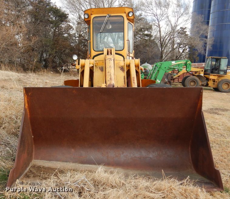image for item DM1038 1975 John Deere 644B  wheel loader