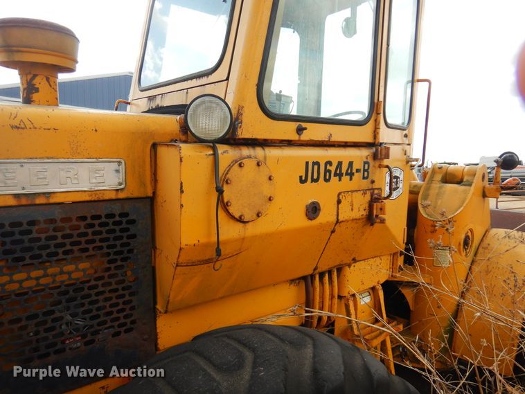 image for item DM1038 1975 John Deere 644B  wheel loader