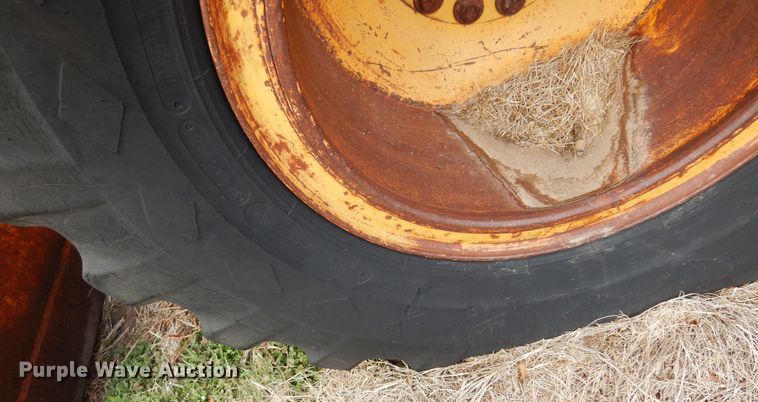 image for item DM1038 1975 John Deere 644B  wheel loader