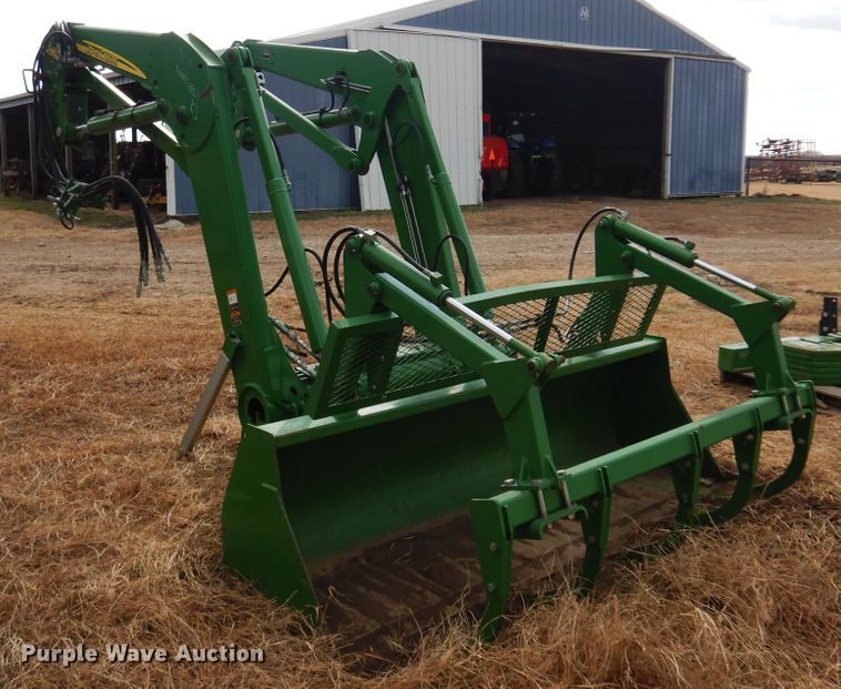 image for item DM1040 John Deere 746  loader