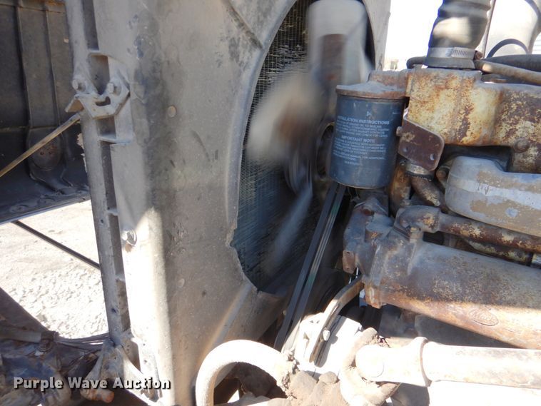 image for item DM1330 1977 Mack R685ST  grain truck