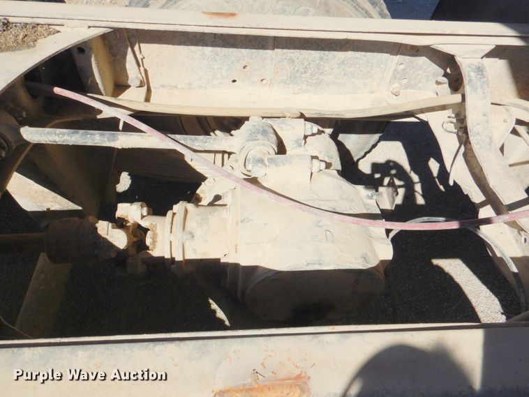 image for item DM1330 1977 Mack R685ST  grain truck