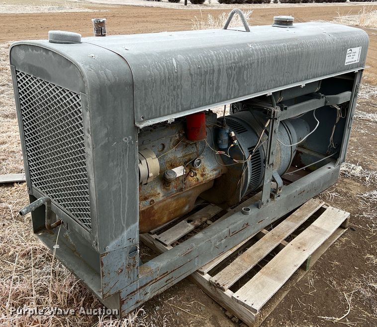 image for item DM8235 Lincoln SAE-300  welder