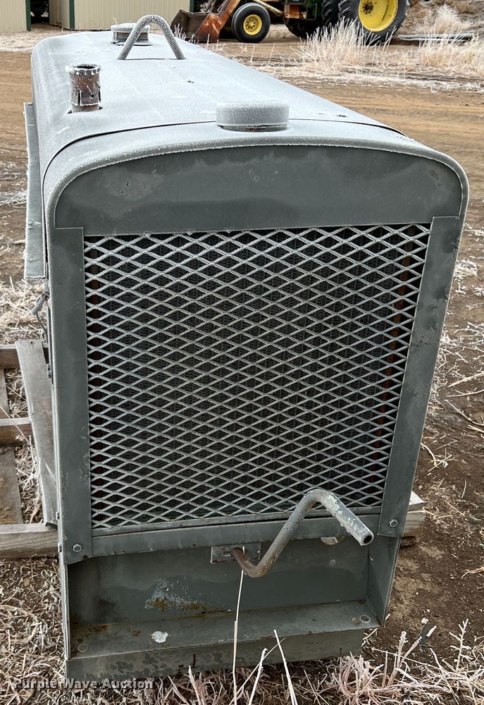 image for item DM8235 Lincoln SAE-300  welder