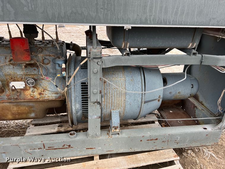 image for item DM8235 Lincoln SAE-300  welder