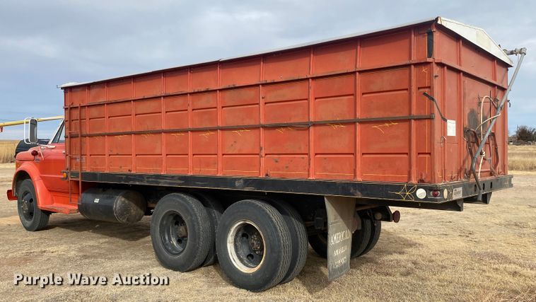 image for item DM8273 1972 Chevrolet  grain truck