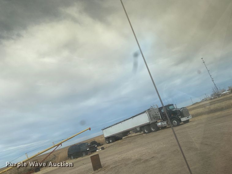 image for item DM8273 1972 Chevrolet  grain truck