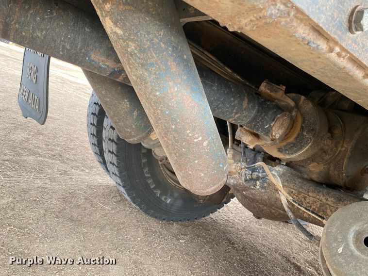 image for item DM8275 1988 Mack R688ST  grain truck