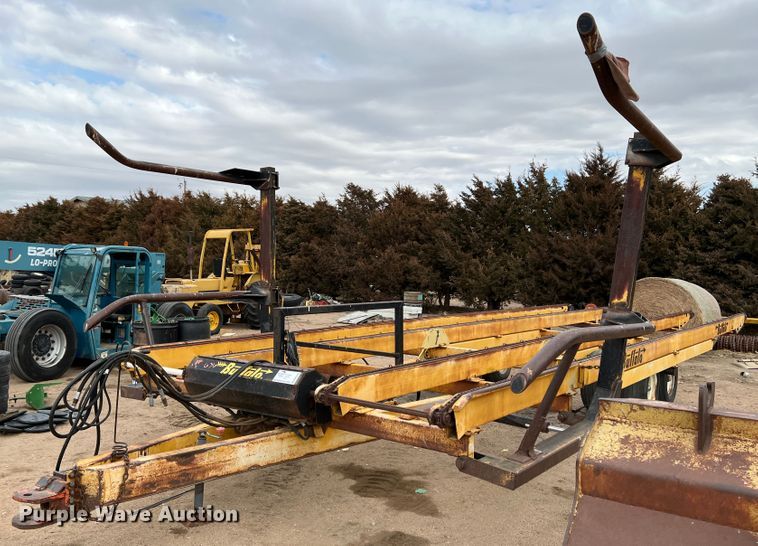 image for item DM8380 Buffalo  hay bale mover