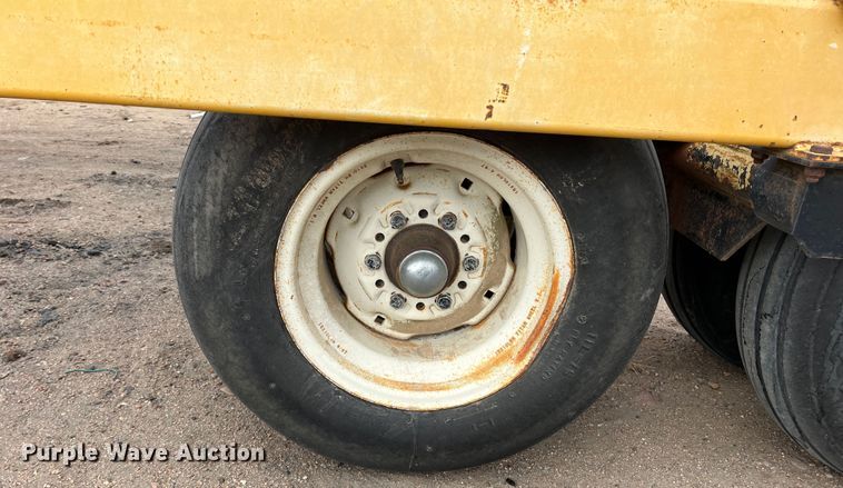 image for item DM8380 Buffalo  hay bale mover