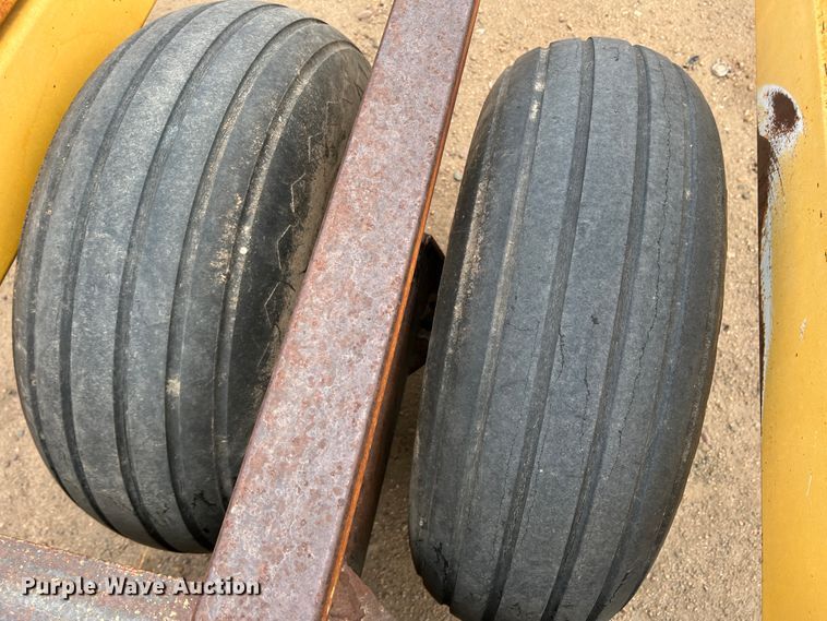 image for item DM8380 Buffalo  hay bale mover