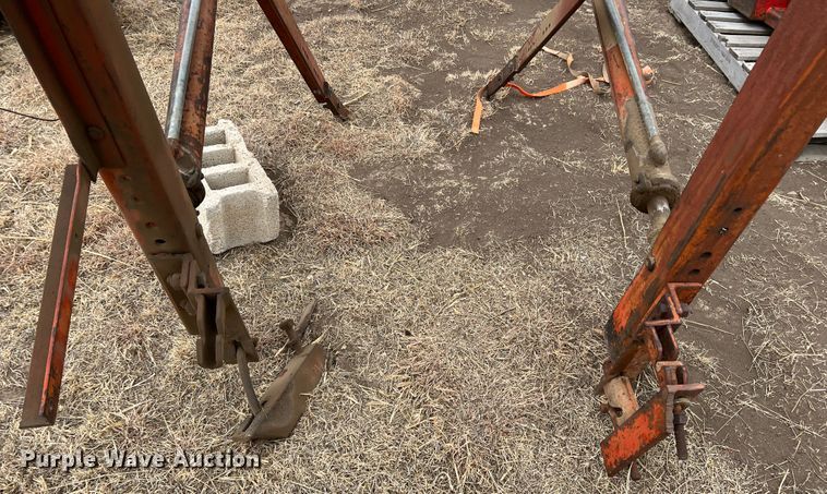 image for item DM8403 Farm Hand  loader