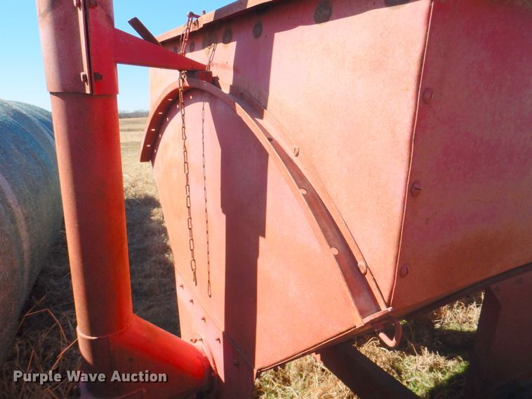image for item DN1332 Grain cart