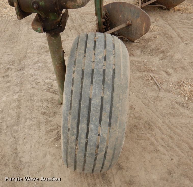 image for item DN1353 Oliver  five bottom plow