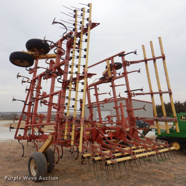 image for item DN1354 Krause 4200  field cultivator