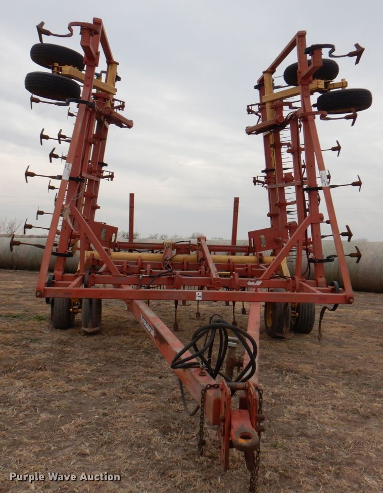 image for item DN1354 Krause 4200  field cultivator