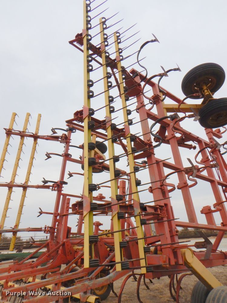 image for item DN1354 Krause 4200  field cultivator