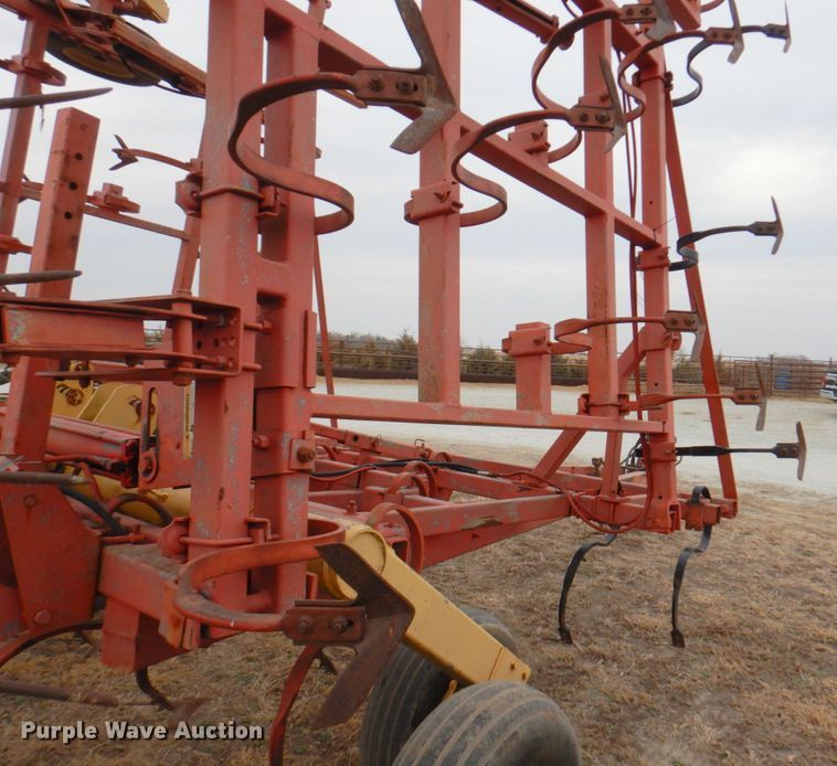 image for item DN1354 Krause 4200  field cultivator