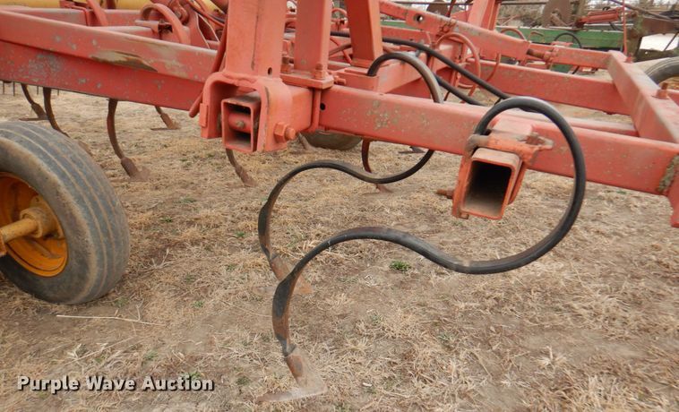 image for item DN1354 Krause 4200  field cultivator