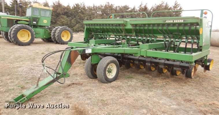 image for item DN1355 John Deere 750  grain drill