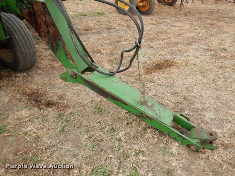 image for item DN1355 John Deere 750  grain drill