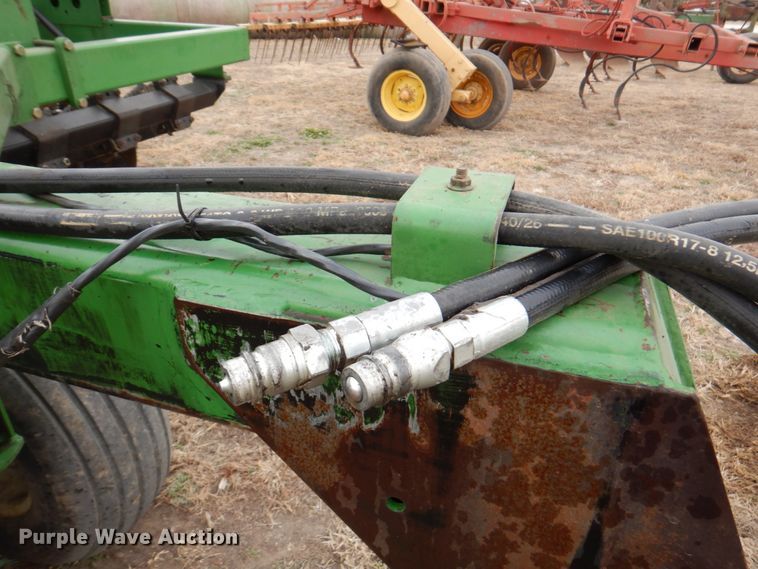 image for item DN1355 John Deere 750  grain drill