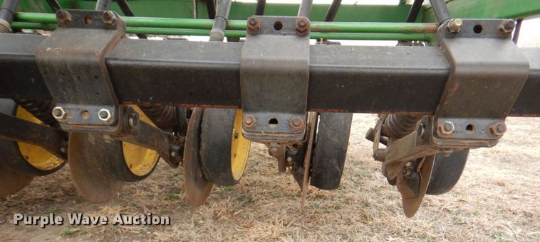 image for item DN1355 John Deere 750  grain drill