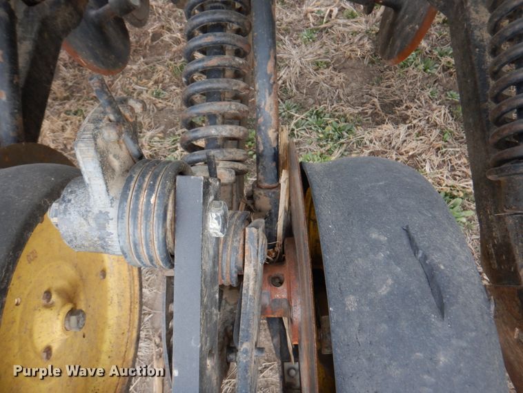 image for item DN1355 John Deere 750  grain drill