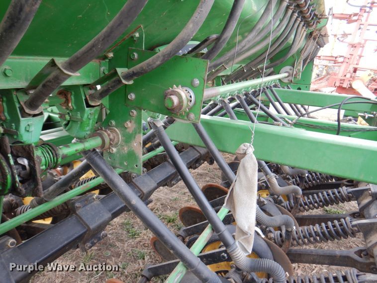 image for item DN1355 John Deere 750  grain drill