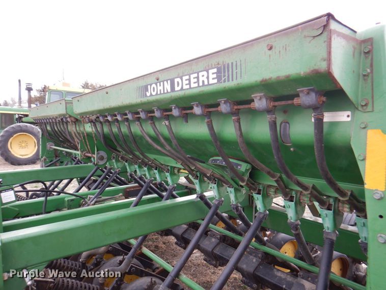 image for item DN1355 John Deere 750  grain drill