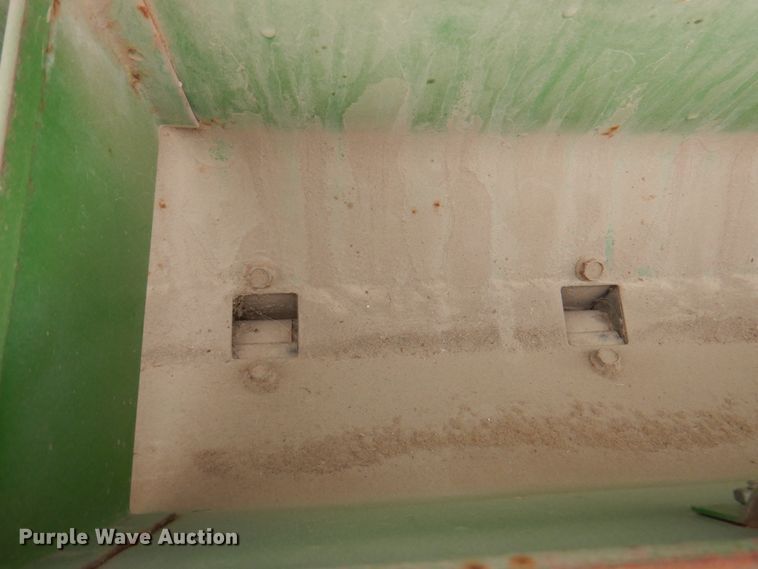 image for item DN1355 John Deere 750  grain drill