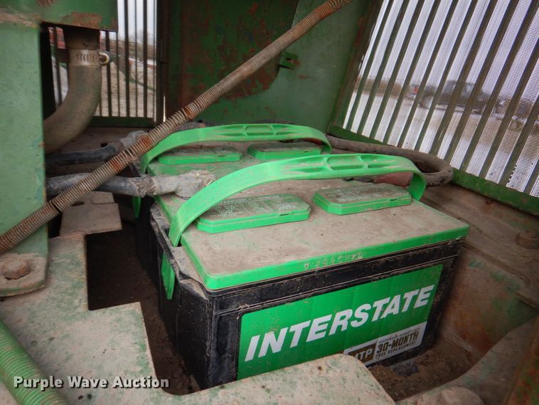 image for item DN1356 1973 John Deere 7520  4WD tractor