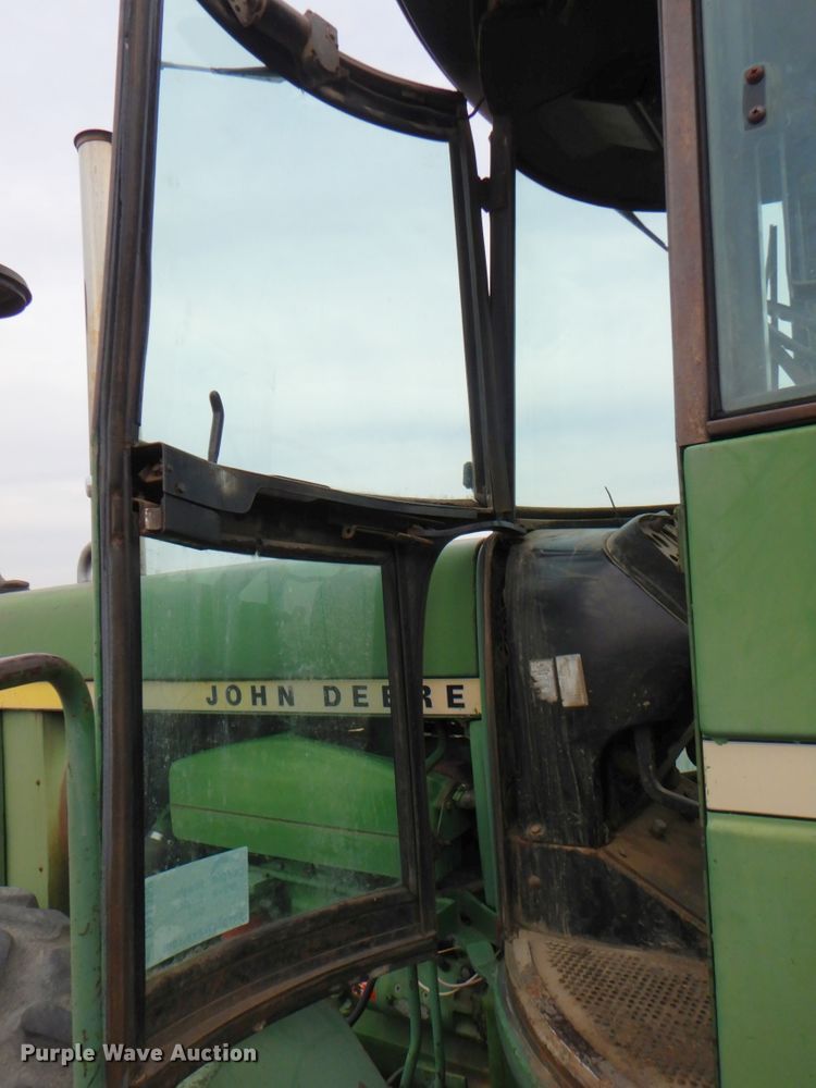 image for item DN1358 1978 John Deere 8430  4WD tractor