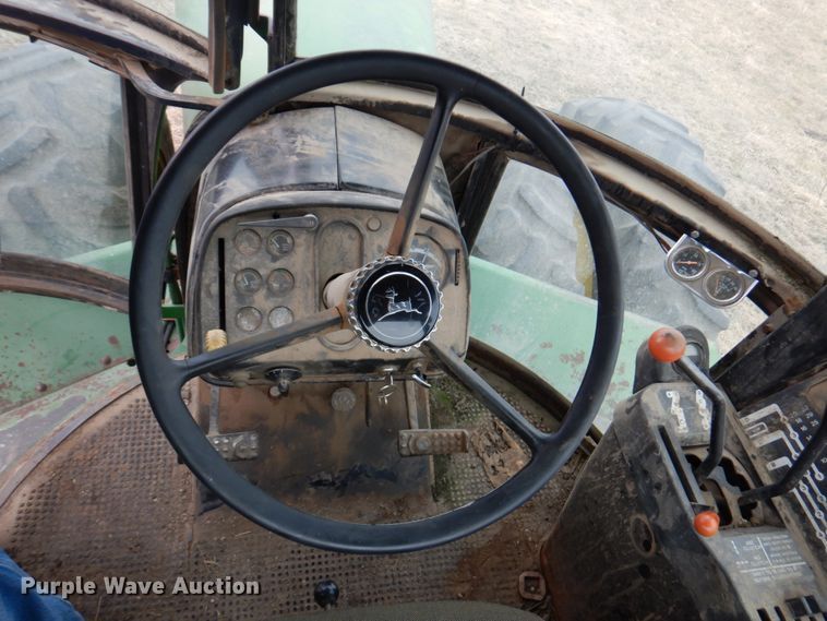 image for item DN1358 1978 John Deere 8430  4WD tractor