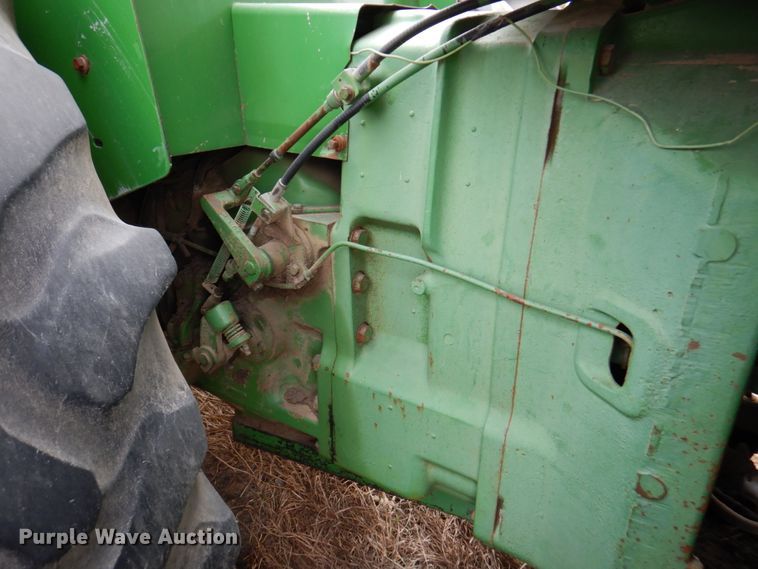 image for item DN1358 1978 John Deere 8430  4WD tractor