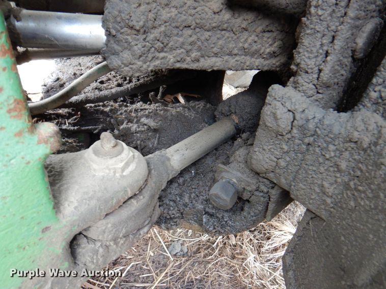 image for item DN1358 1978 John Deere 8430  4WD tractor