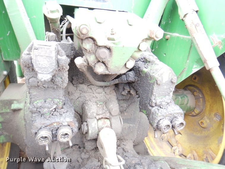 image for item DN1358 1978 John Deere 8430  4WD tractor