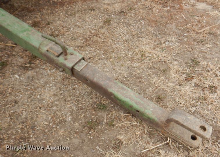 image for item DN1363 John Deere BO12  silage wagon